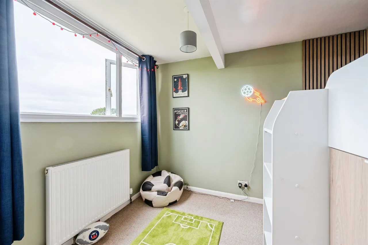 The Ridings, Kington St. Michael, SN14, photo 13
