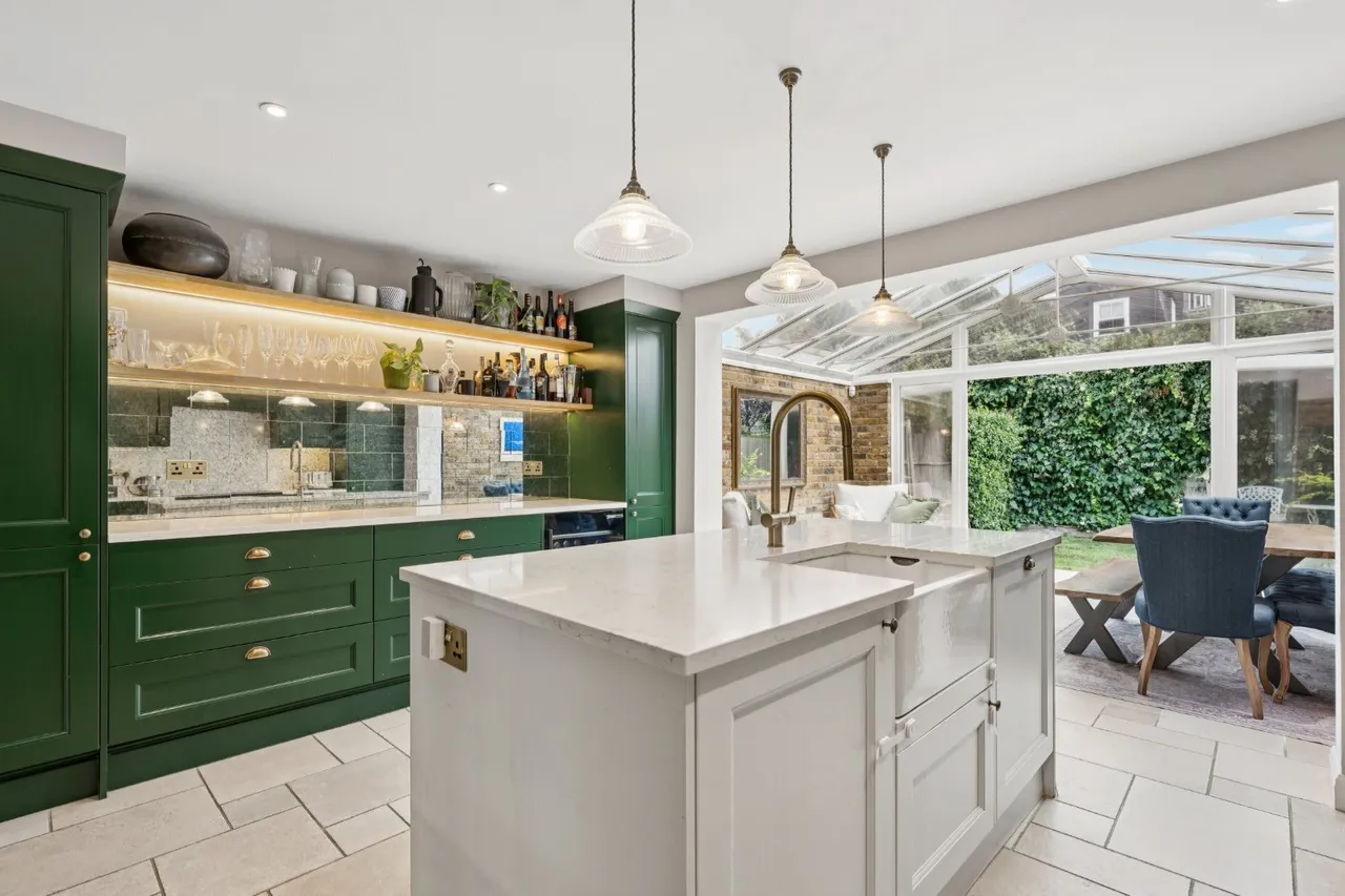 4 bed house for sale, Archway Street, Barnes, SW13