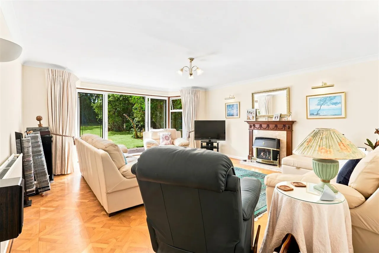 South Drive, Cheam, SM2 7PH, photo 10