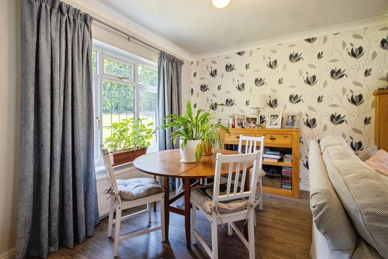 Rein Court, Aberford, LS25, photo 7