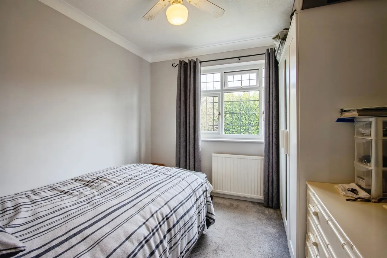 Rein Court, Aberford, LS25, photo 15