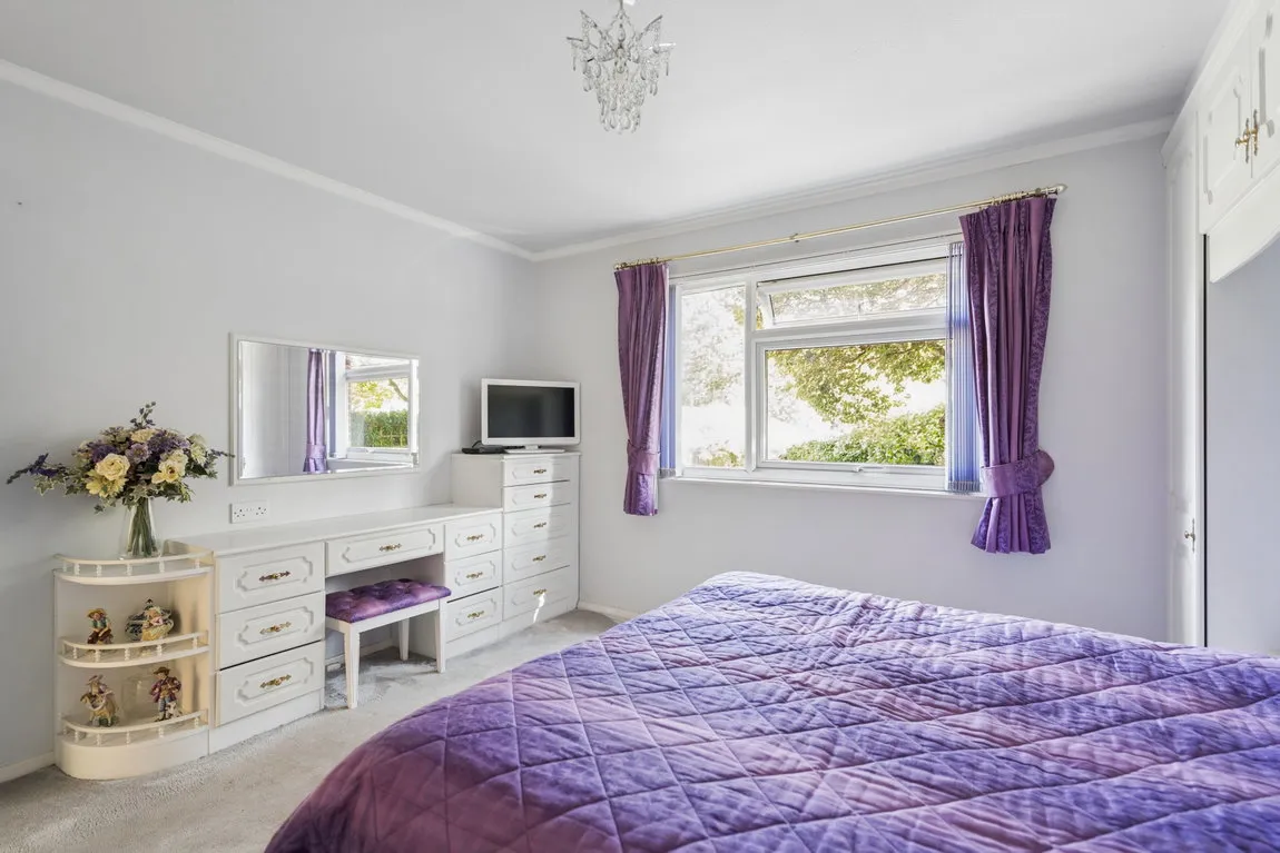 Curzon Place, Pinner, HA5, photo 10