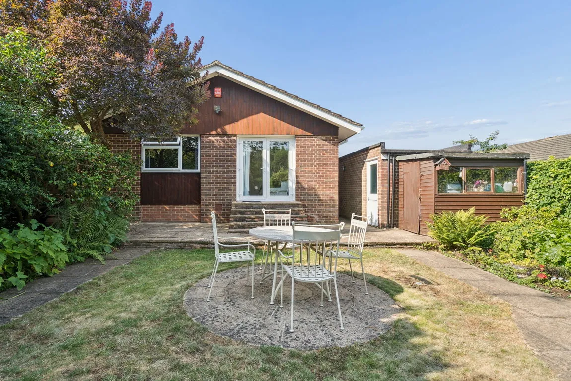 Curzon Place, Pinner, HA5, photo 17