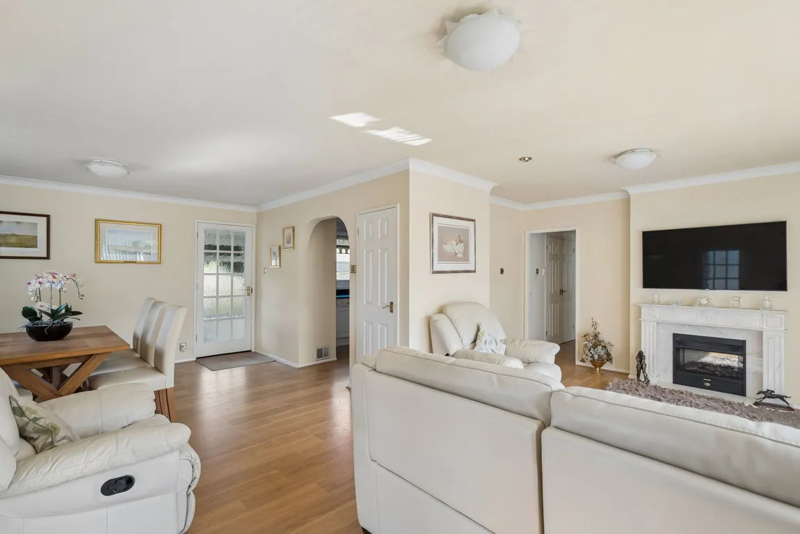 Curzon Place, Pinner, HA5, photo 5