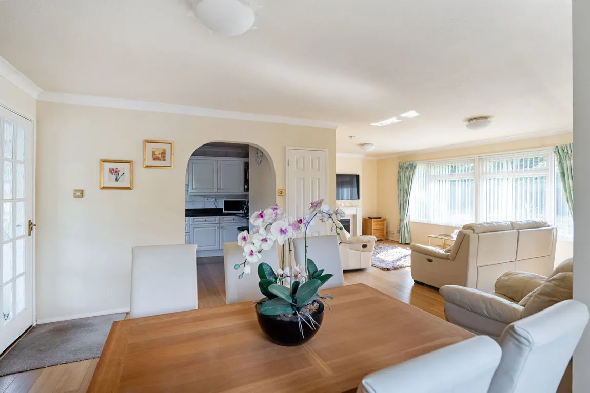 Curzon Place, Pinner, HA5, photo 8