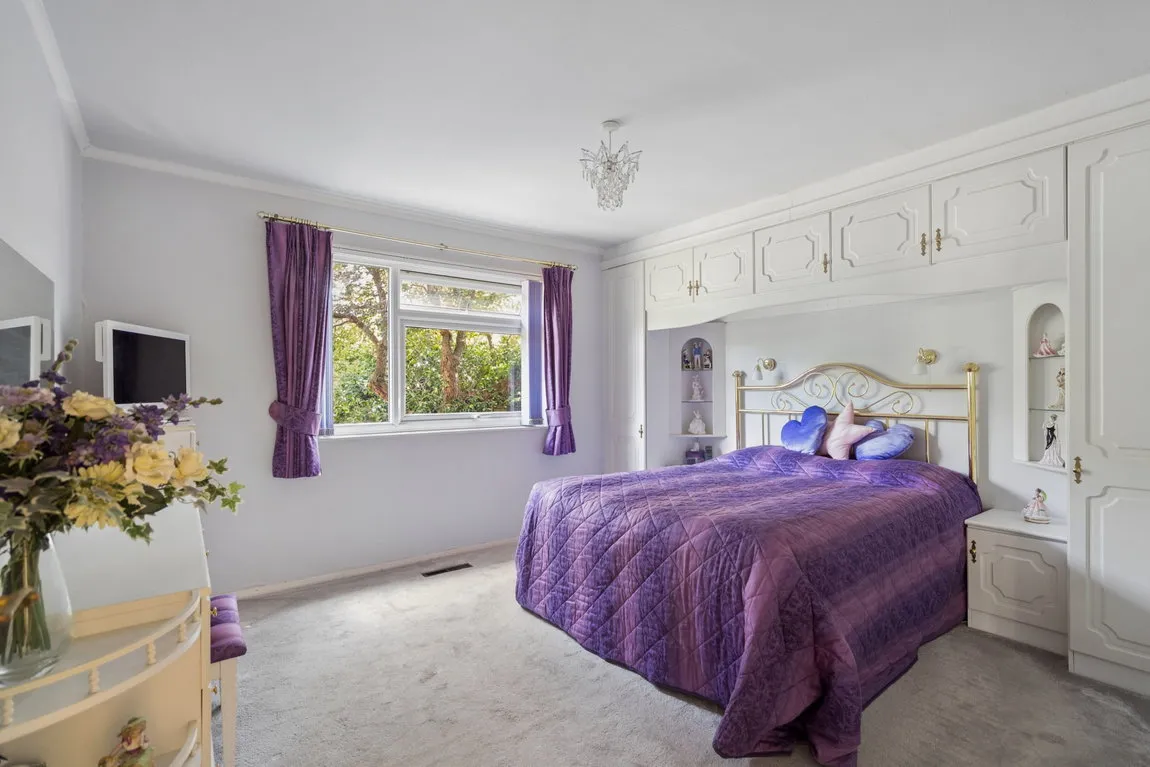 Curzon Place, Pinner, HA5, photo 13