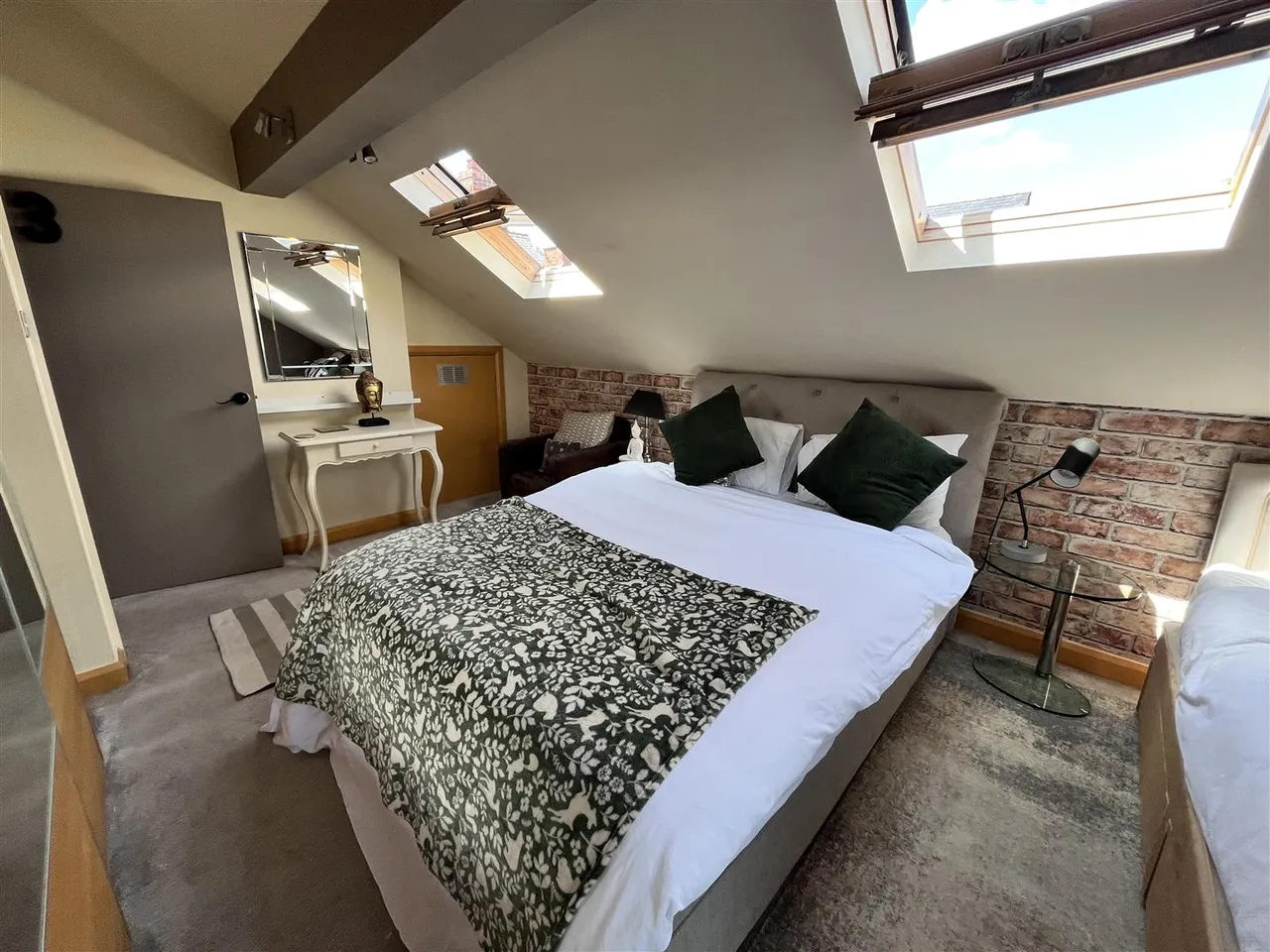 Clifton Street, Alderley Edge, SK9, photo 15