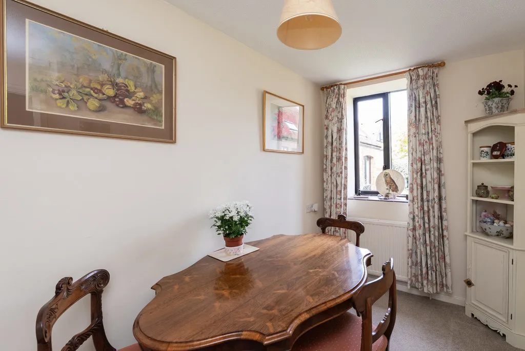 Glebe Road, Dorking, RH4, photo 6