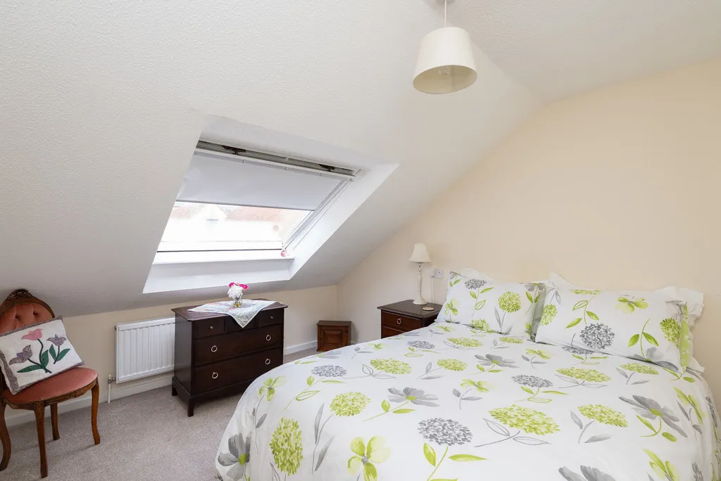 Glebe Road, Dorking, RH4, photo 12