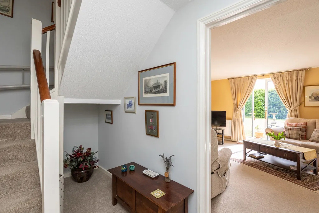 Glebe Road, Dorking, RH4, photo 13
