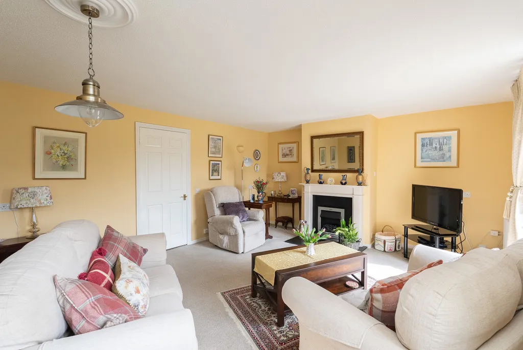 Glebe Road, Dorking, RH4, photo 4