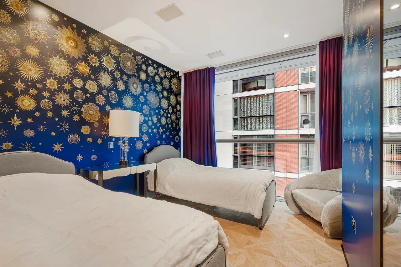 The Knightsbridge Apartments, Knightsbridge, SW7, photo 14