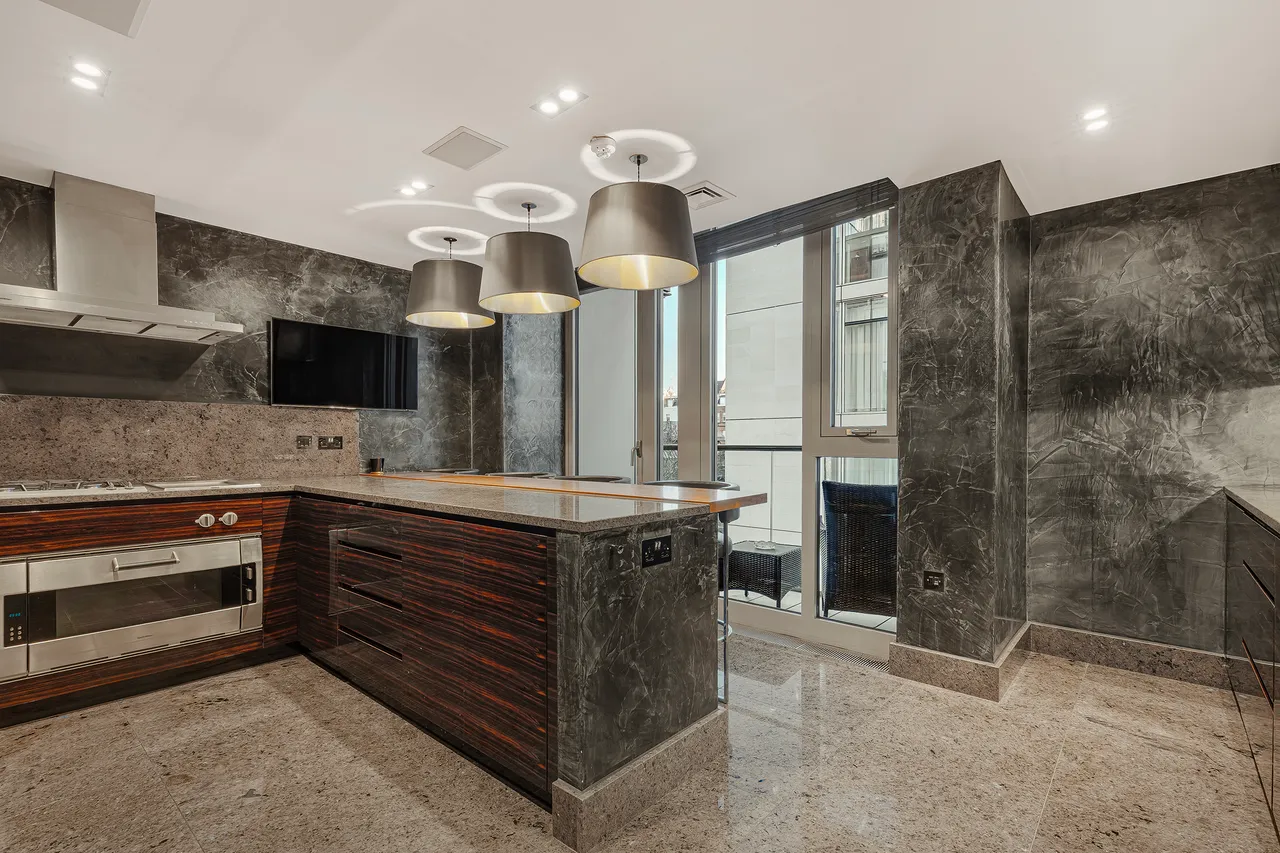 The Knightsbridge Apartments, Knightsbridge, SW7, photo 9
