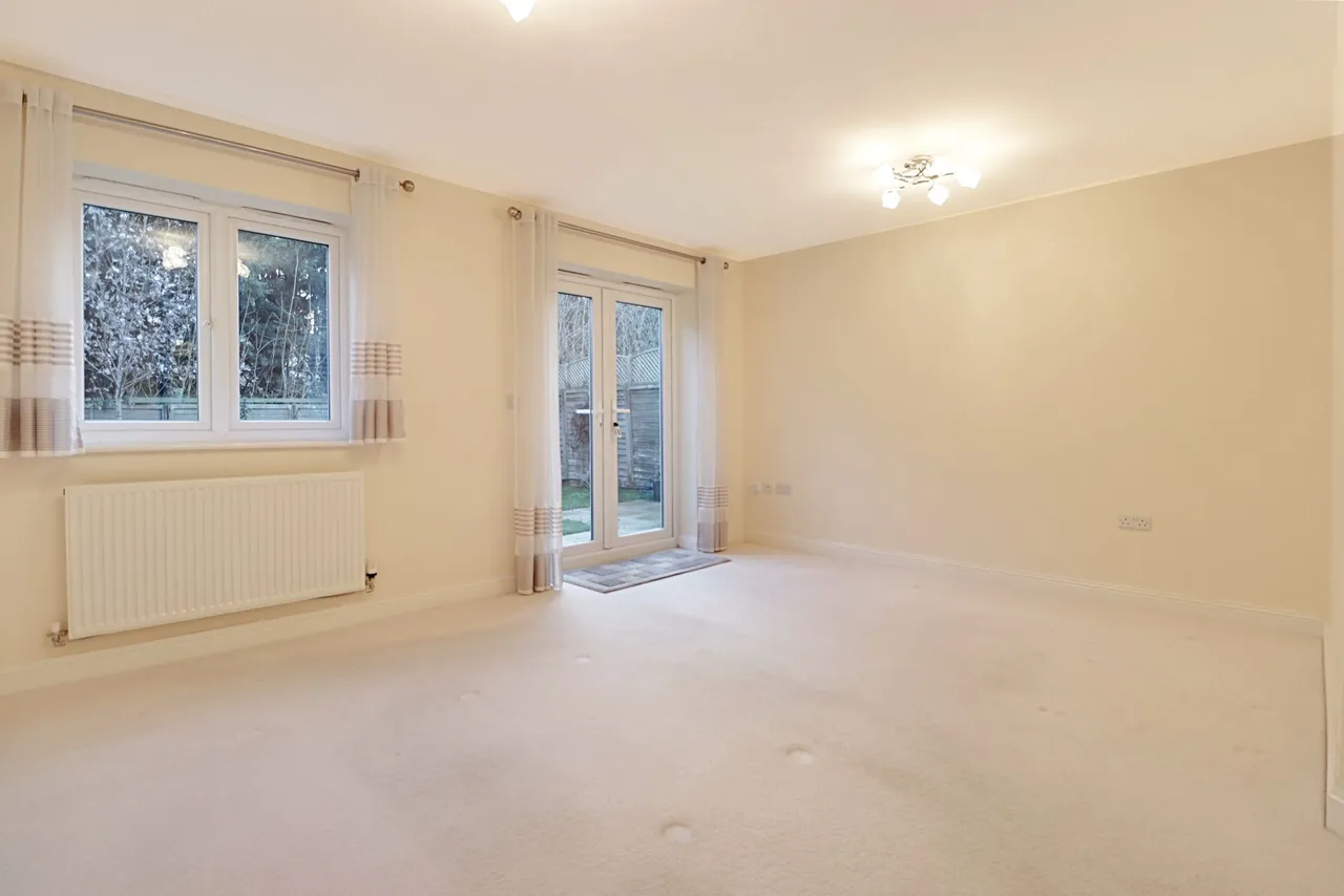 School Lane, Sawbridgeworth, CM21, photo 2