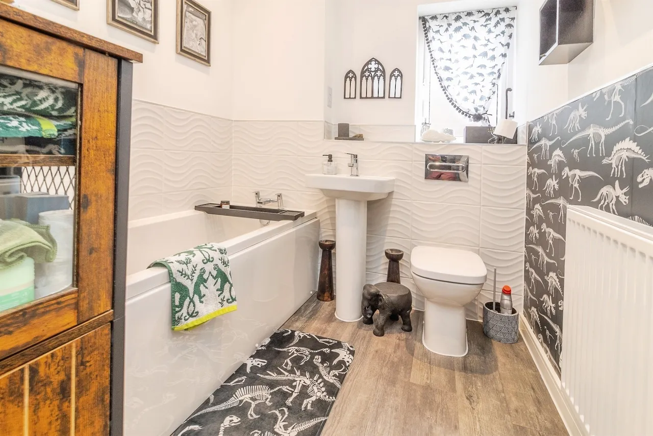 Hawthorn Lane, Houghton Regis, LU5, photo 17
