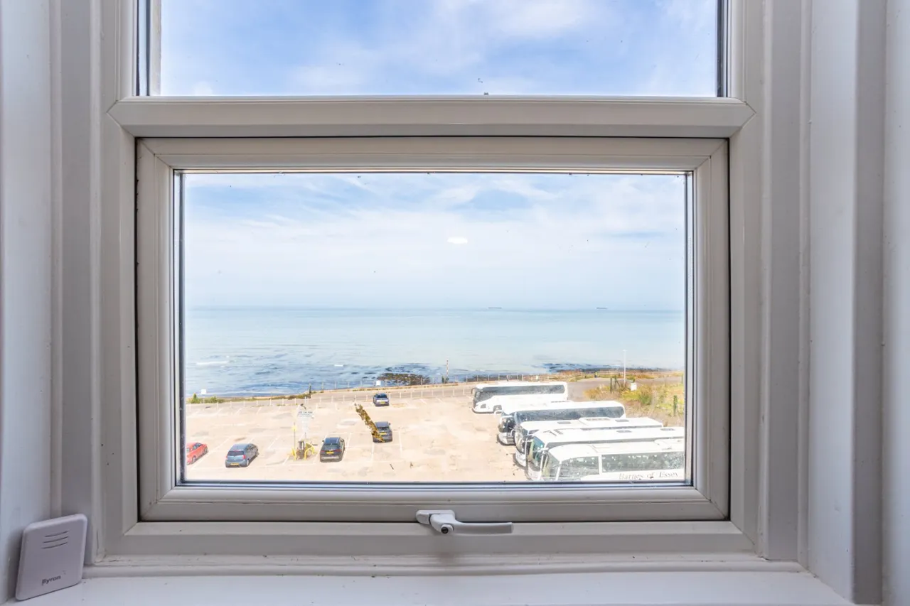 Ethelbert Crescent, Margate, CT9, photo 4