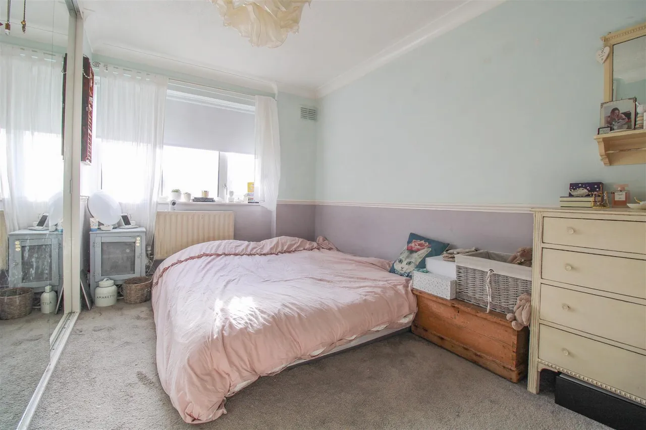 Tanys Dell, Harlow, CM20, photo 7