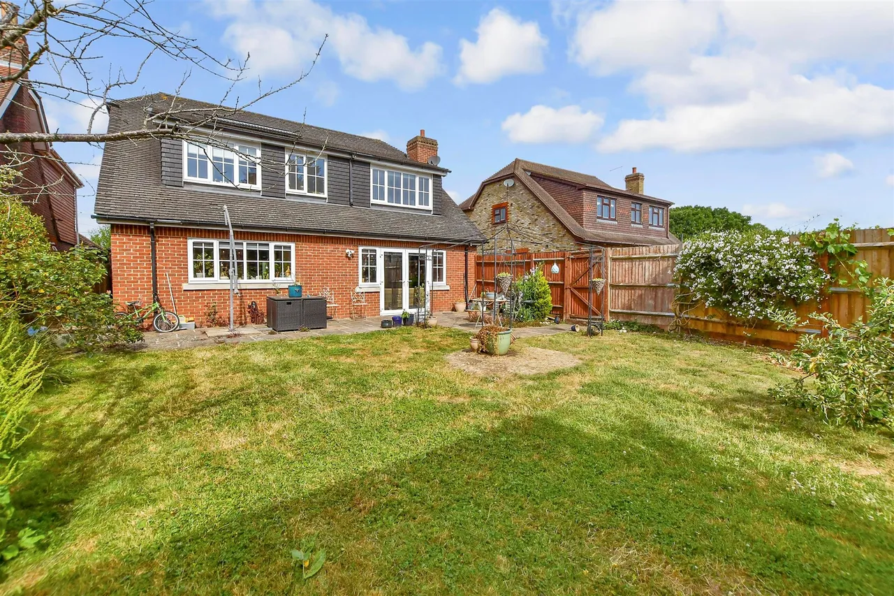 London Road, West Kingsdown, TN15, photo 11