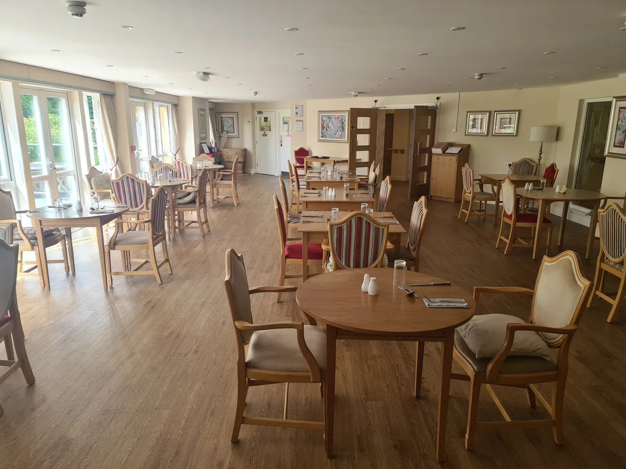 Somers Brook Court, Retirement Apartment, PO30, photo 12