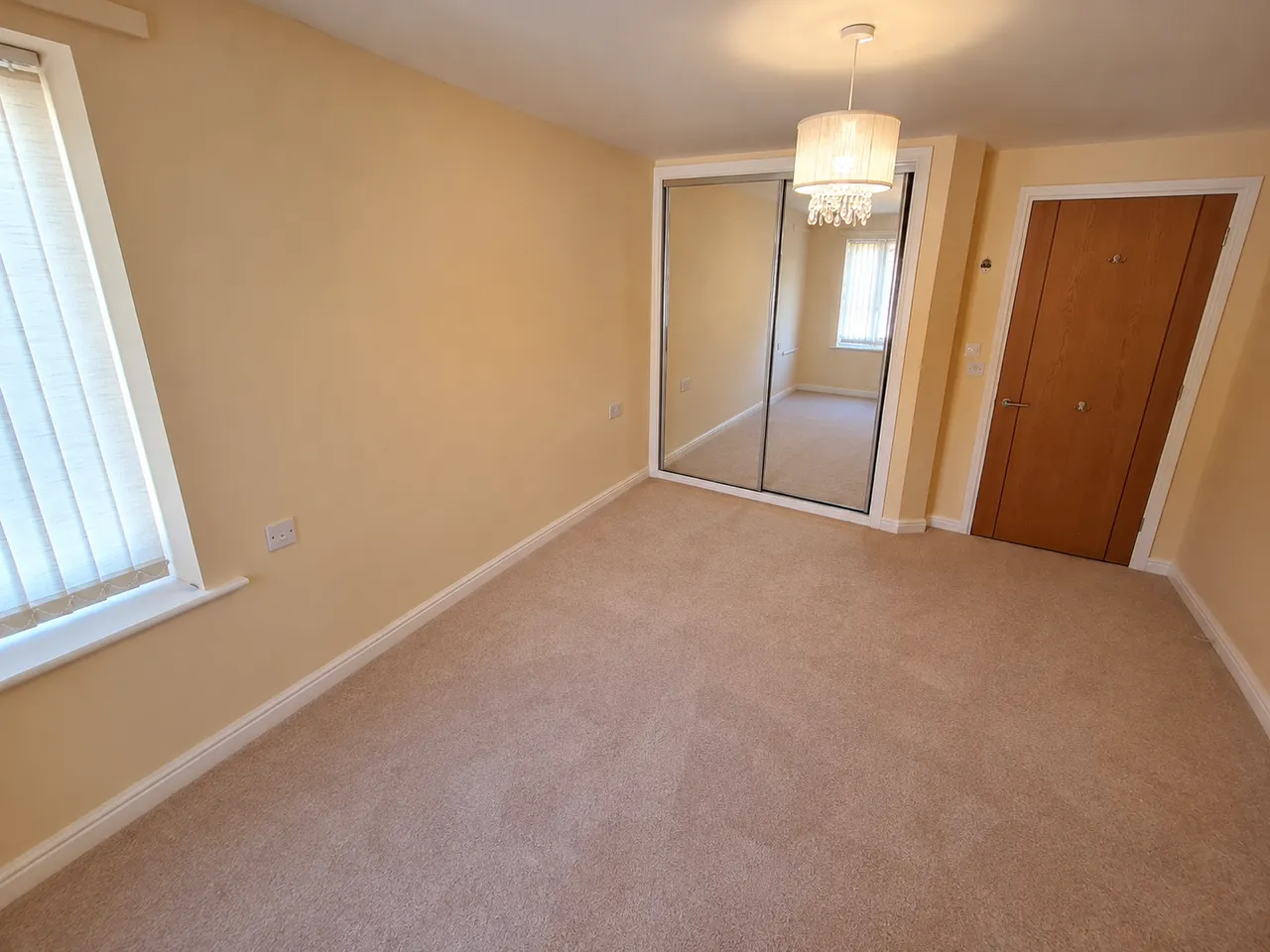 Somers Brook Court, Retirement Apartment, PO30, photo 8
