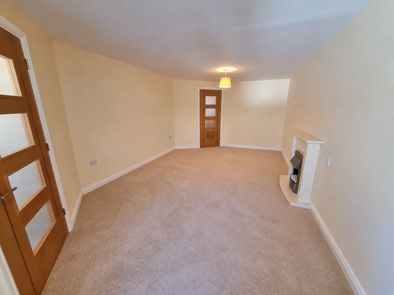 Somers Brook Court, Retirement Apartment, PO30, photo 3