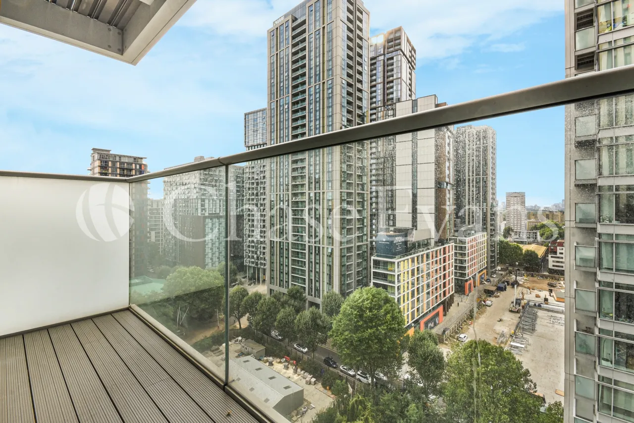 Pan Peninsula Square, Canary Wharf, E14, photo 9