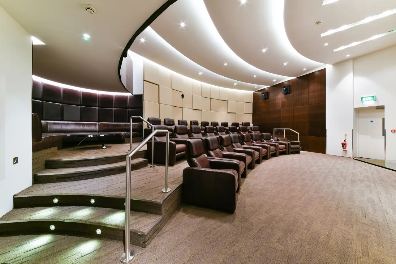 Pan Peninsula Square, Canary Wharf, E14, photo 13