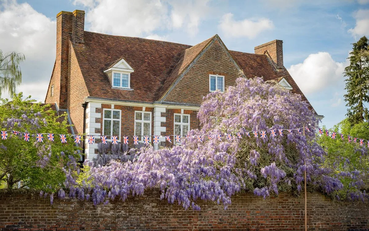 High Street, Yalding, ME18, photo 22