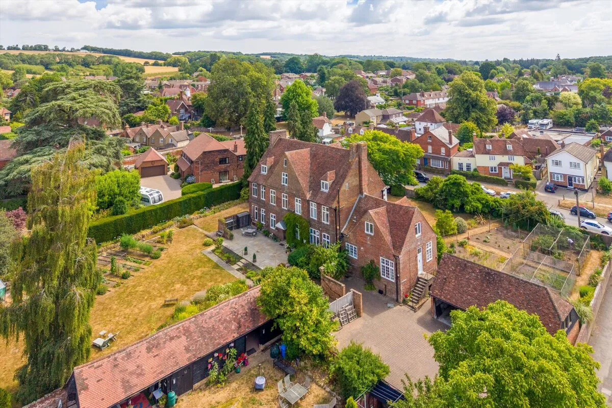 High Street, Yalding, ME18, photo 20