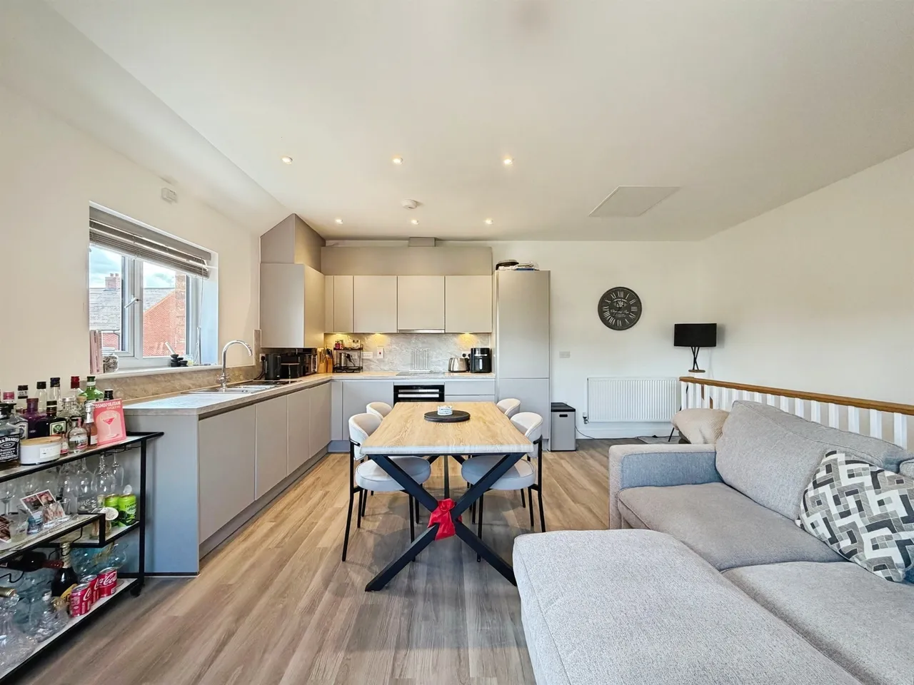 Scarrots Street, Tiddington, CV37, photo 5