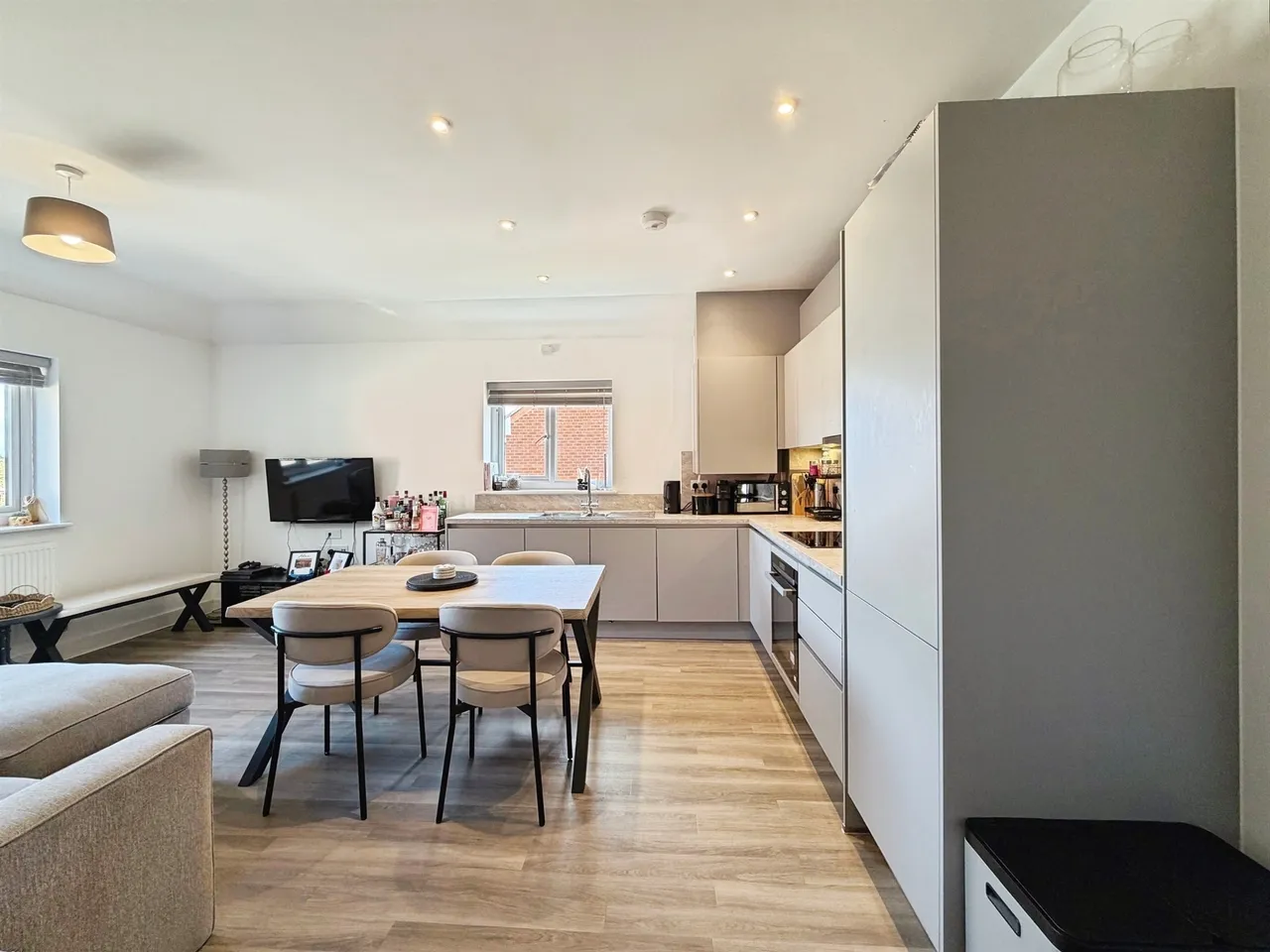 Scarrots Street, Tiddington, CV37, photo 10