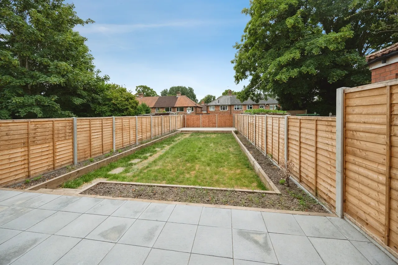 Kings Road, Kingstanding, B44, photo 16
