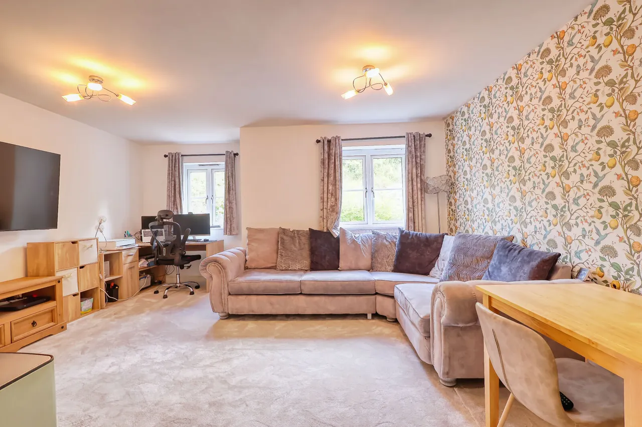 Freer Crescent, High Wycombe, HP13, photo 7