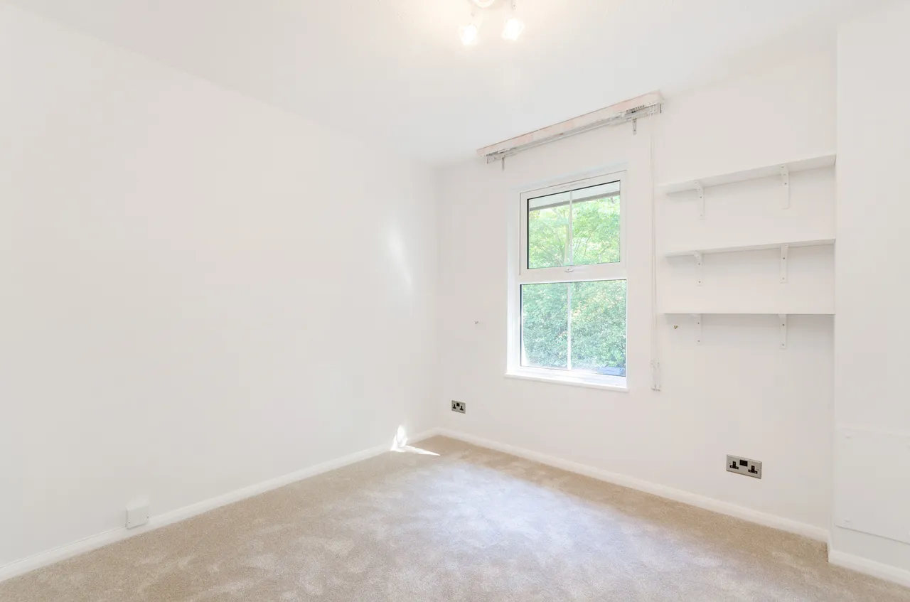 56 Windmill Rise, Kingston upon Thames, photo 5