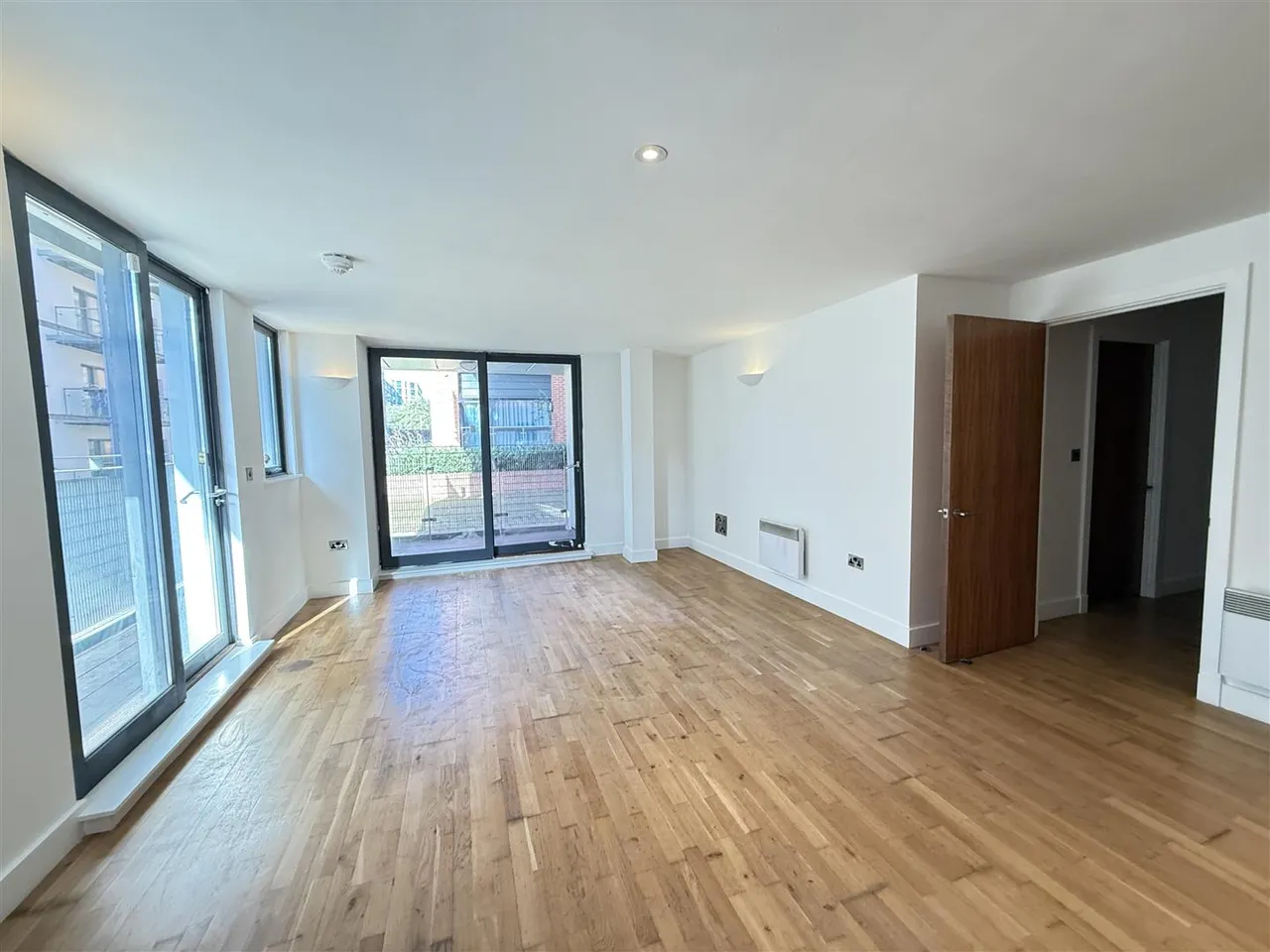 Isaac Way, Ancoats, M4, photo 4