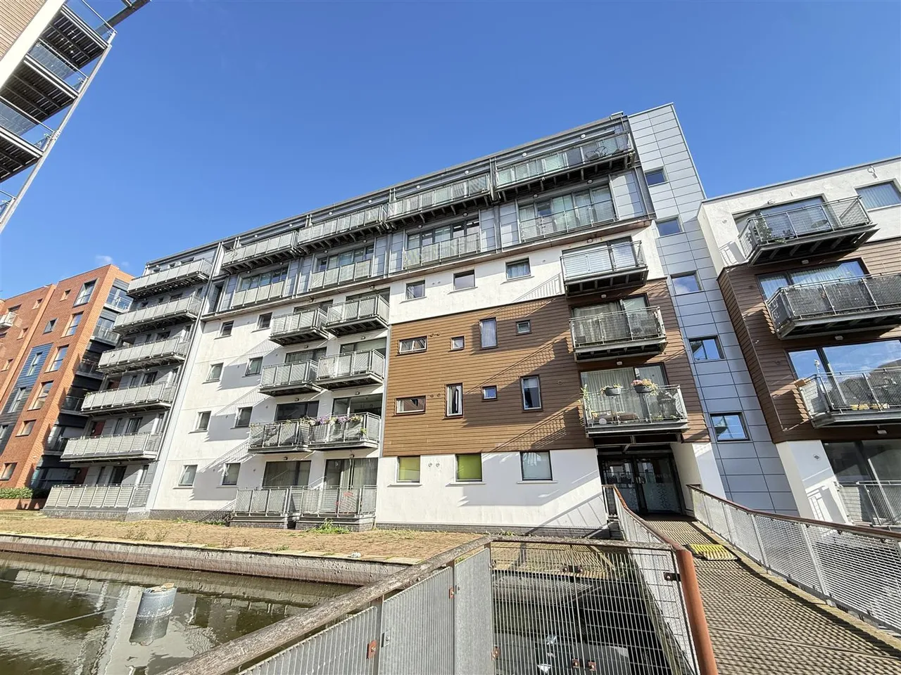 2 bed flat for sale, Isaac Way, Ancoats, M4