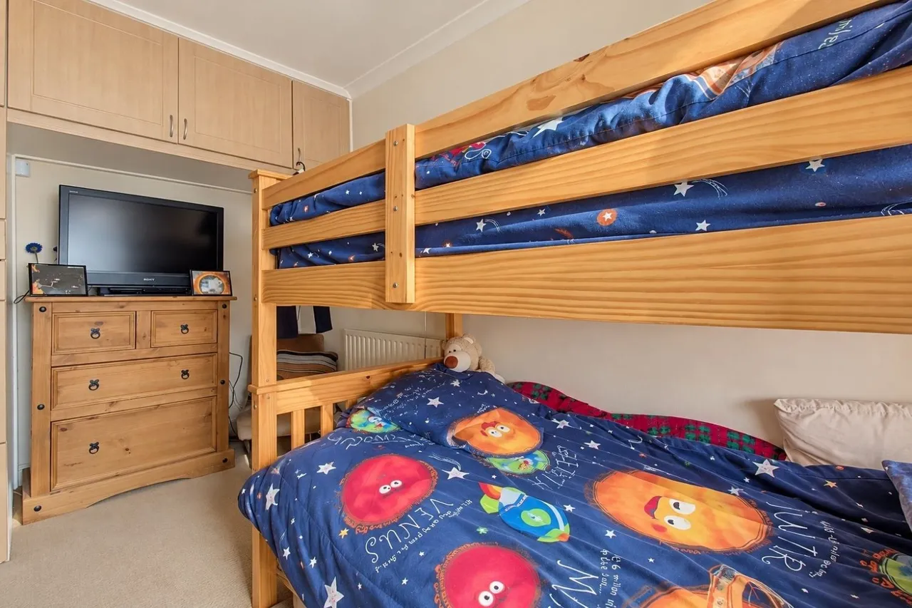 Slade Lane, Brighouse, HD6, photo 14