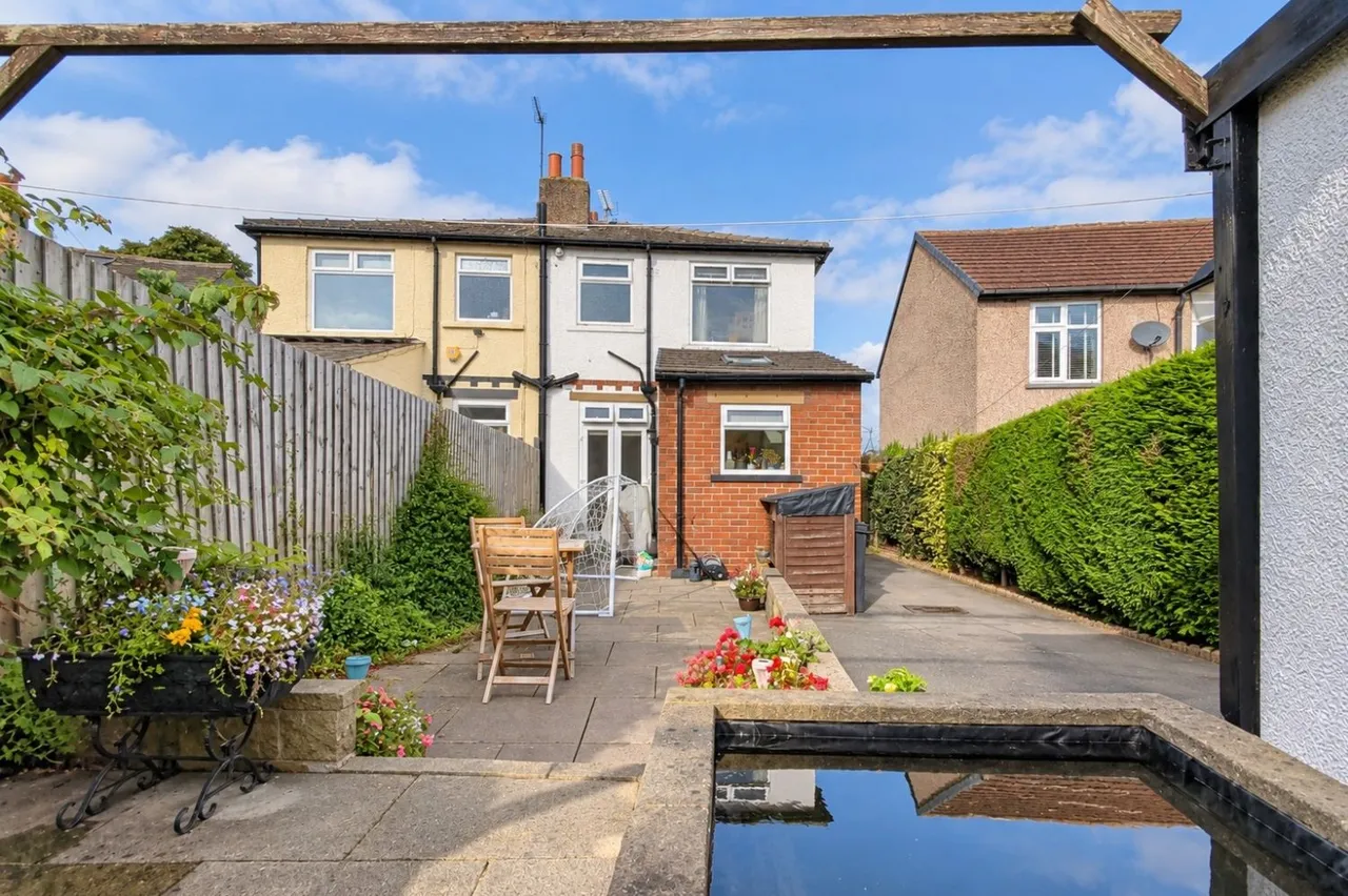 Slade Lane, Brighouse, HD6, photo 2