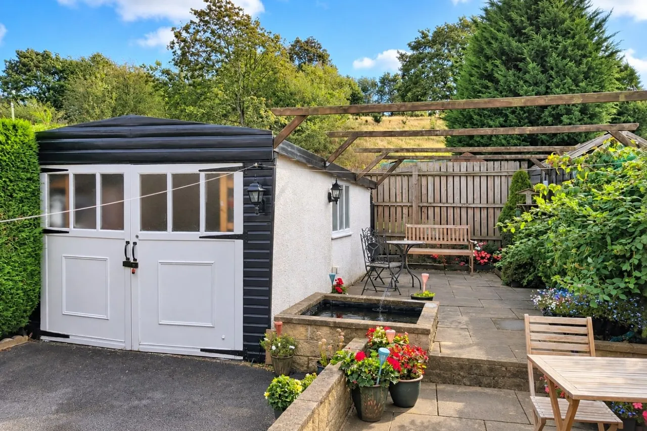 Slade Lane, Brighouse, HD6, photo 17