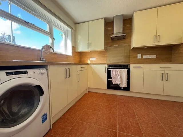Cerney Lane, BS11, photo 15