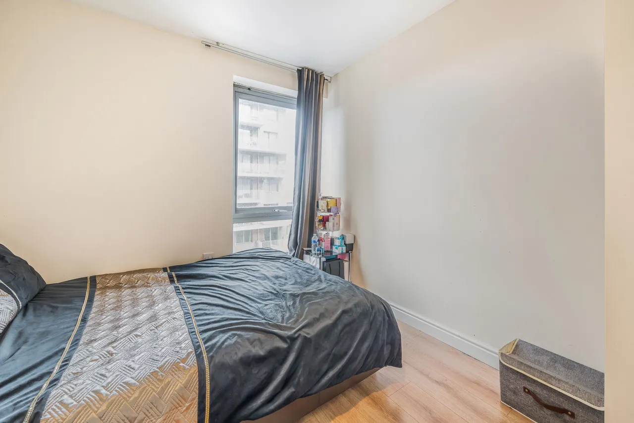 77 Trentham Court, Victoria Road, London, photo 8