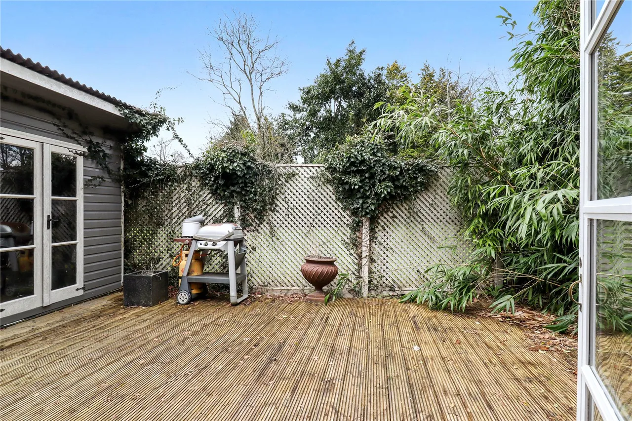 Kennel Lane, Windlesham, Surrey, GU20 6AA, photo 7
