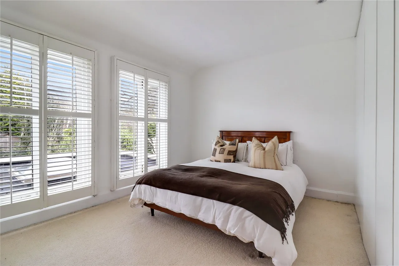 Kennel Lane, Windlesham, Surrey, GU20 6AA, photo 12
