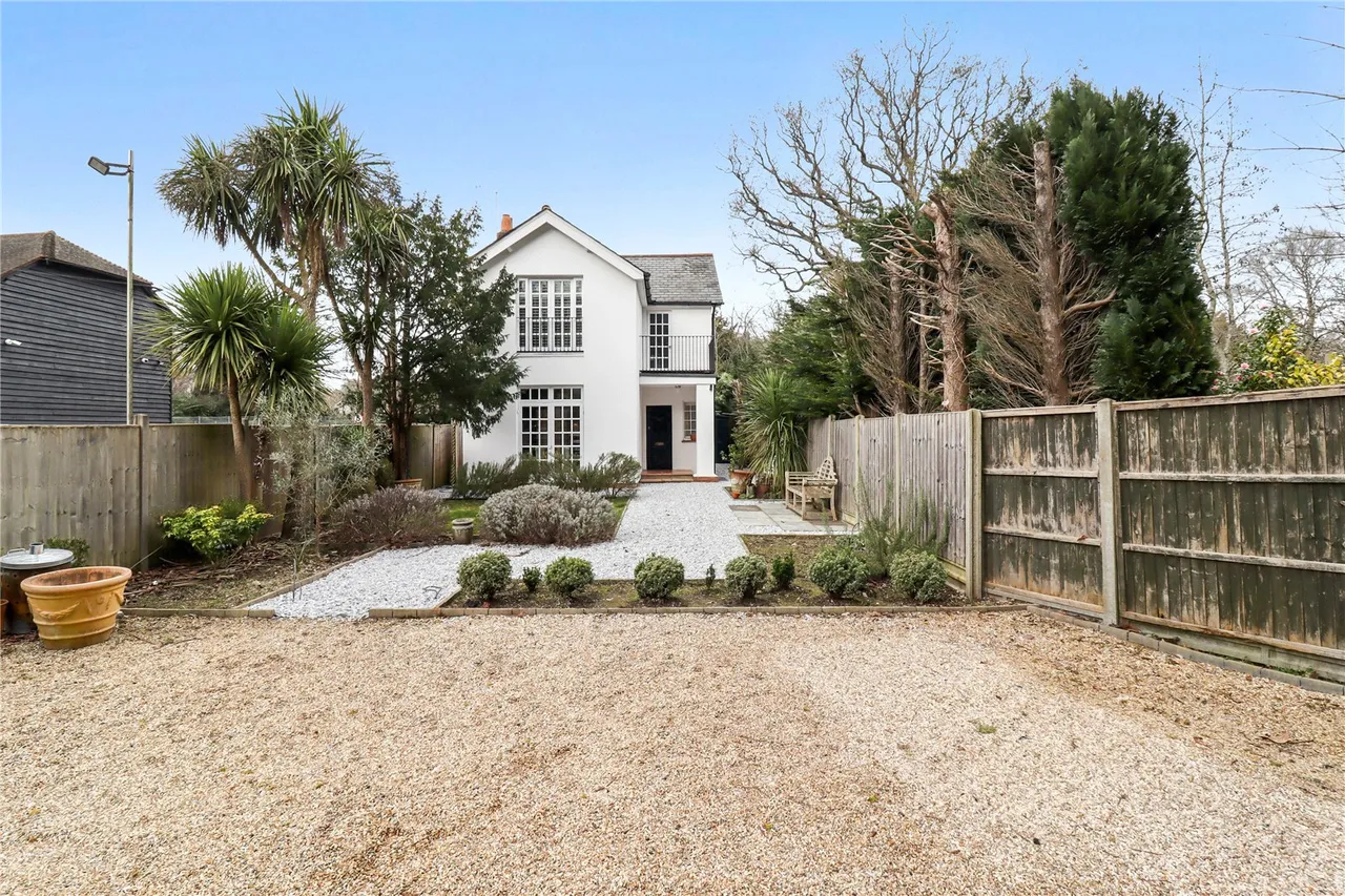 Kennel Lane, Windlesham, Surrey, GU20 6AA, photo 25