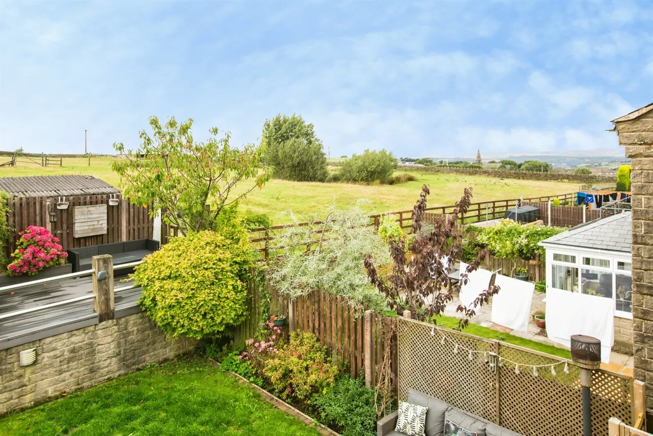 Whitemoor Way, Denholme, BD13, photo 11