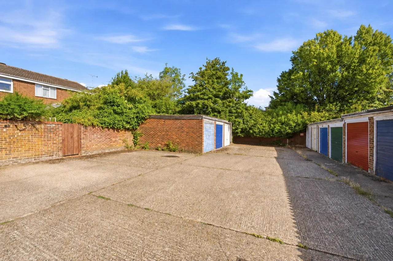Cheriton Close, St. Albans, AL4, photo 11