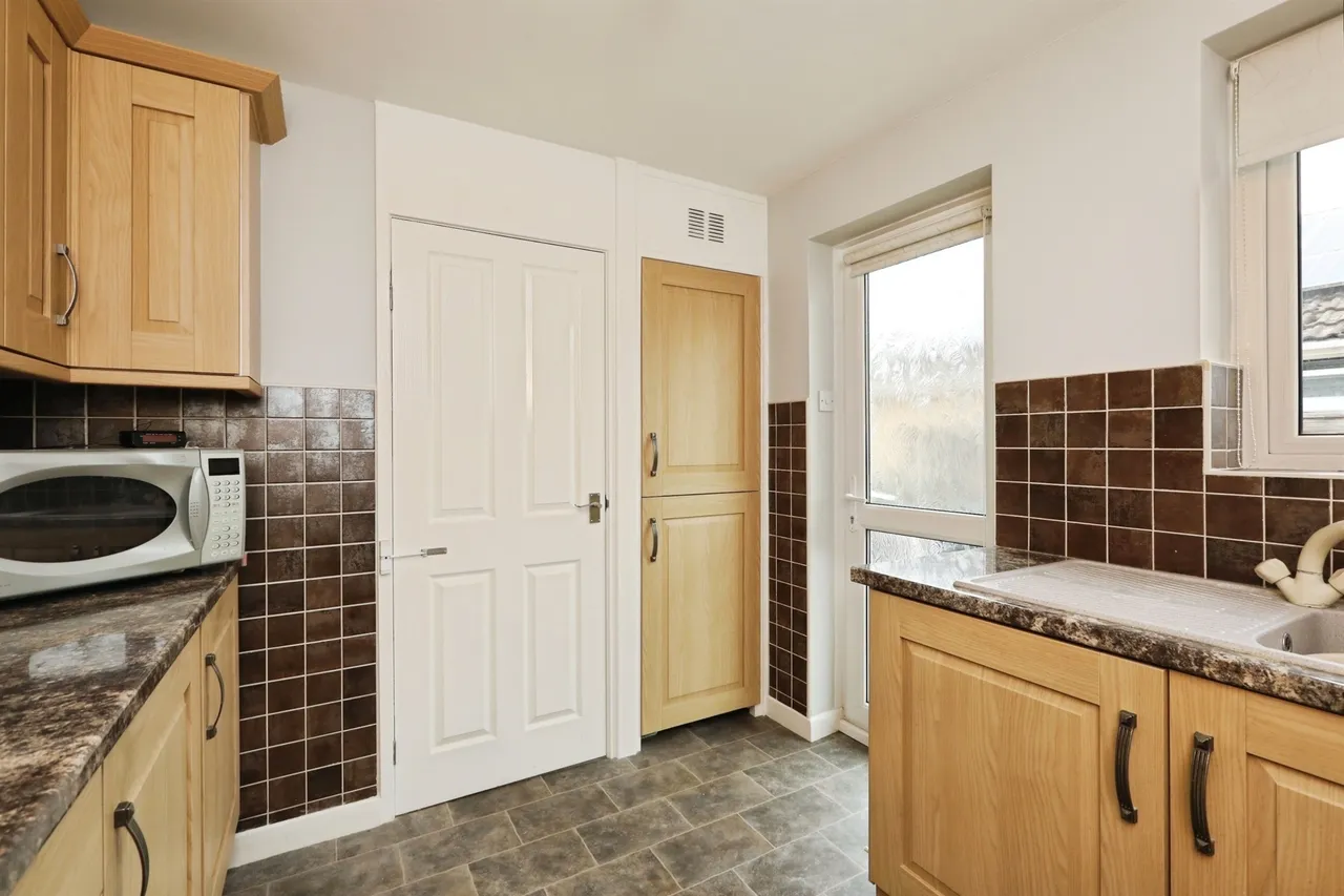 Ulverston Avenue, Askern, Doncaster, photo 7