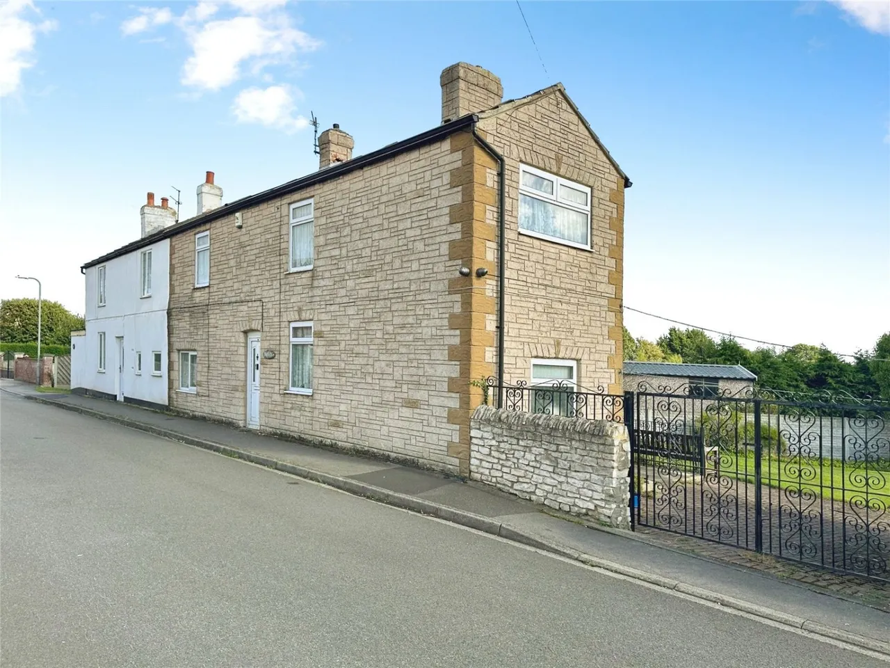 Silver Street, Whitley, DN14, photo 22