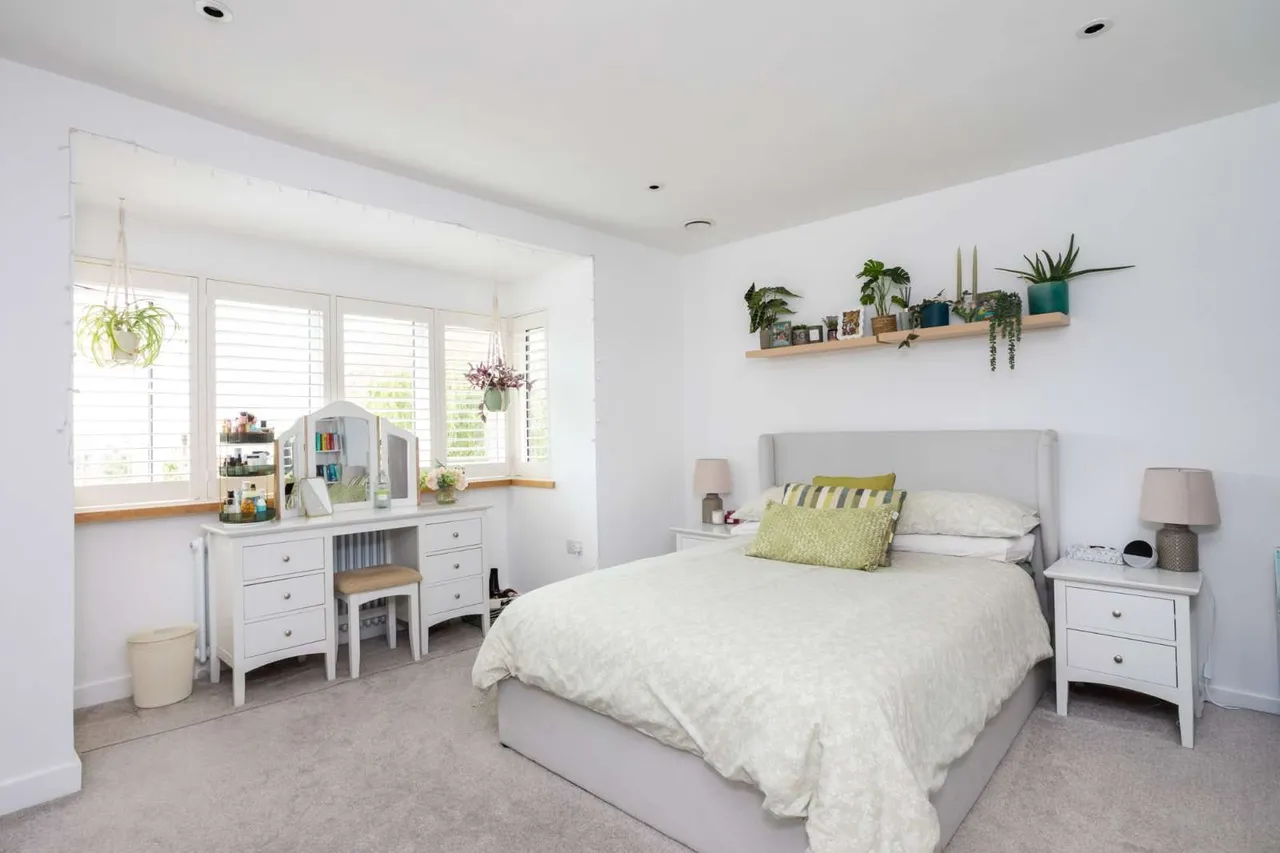 St. Johns Road, Hythe, Kent, CT21 4BE, photo 7