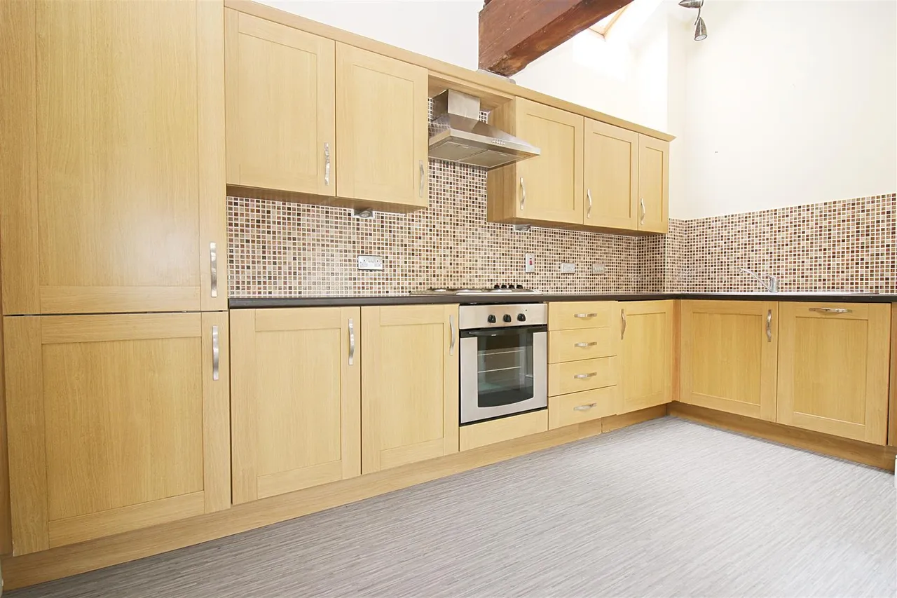 Mulberry Lane, Steeton, BD20, photo 9